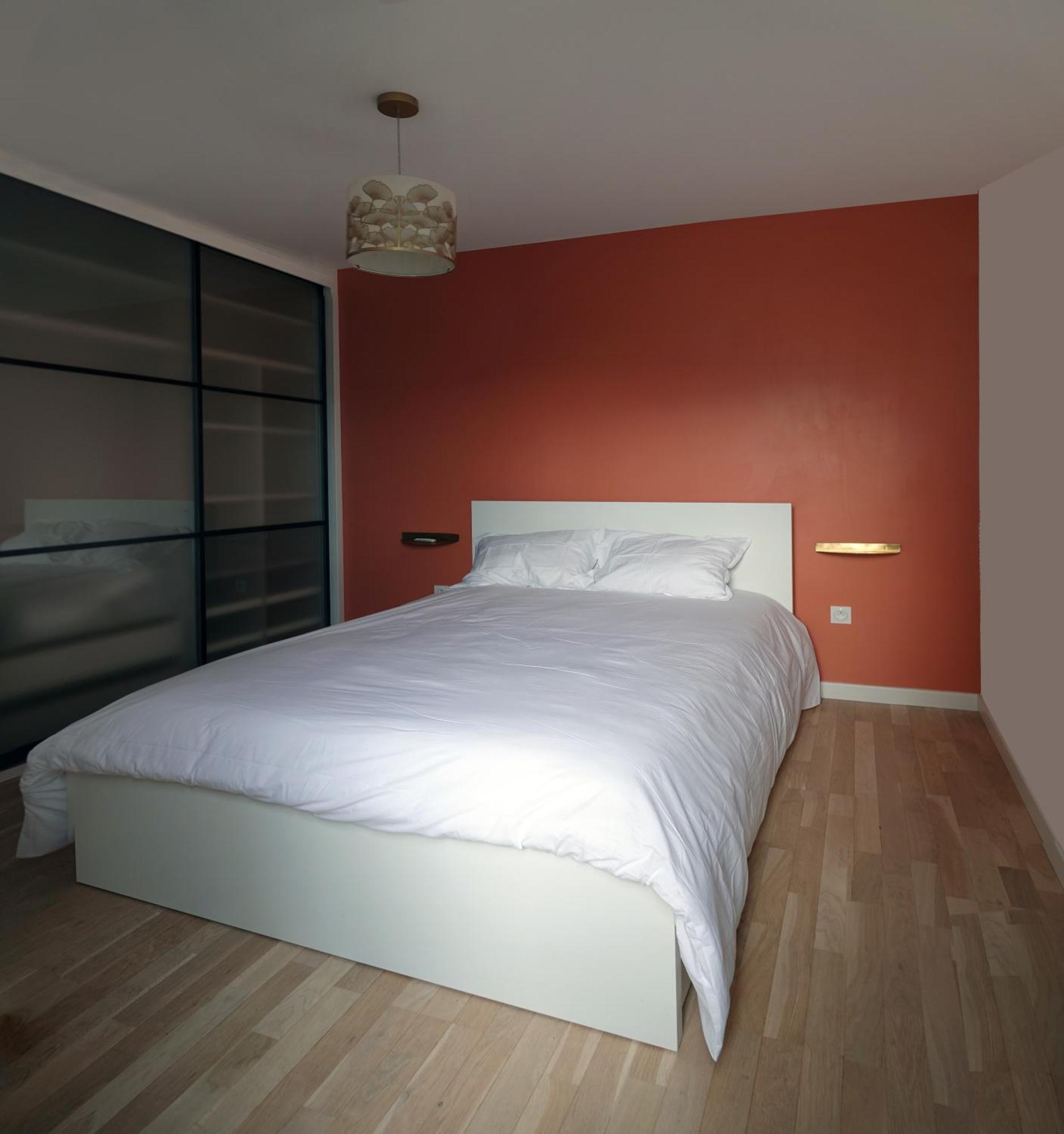 Appartement Residence Neuve Proche Versailles Saint-Cyr-lʼÉcole Exteriör bild